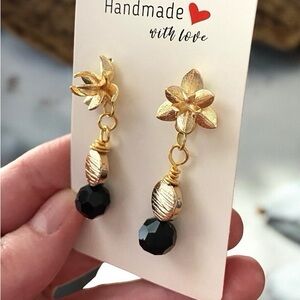 Handcrafted 18K gold plated floral stud earrings,black glass dangle